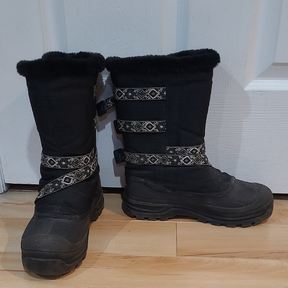 Baffin Women's Size 7 Black Winter Boots